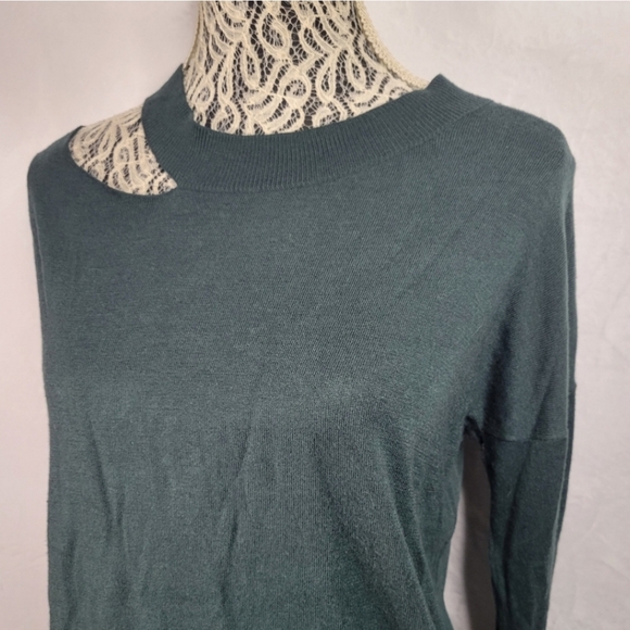 Forest Green Soft Open Shoulder Sweater (Szie Small) - Picture 2 of 4